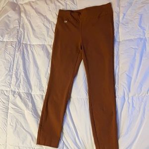 Alfani tummy control pull on skinny pants